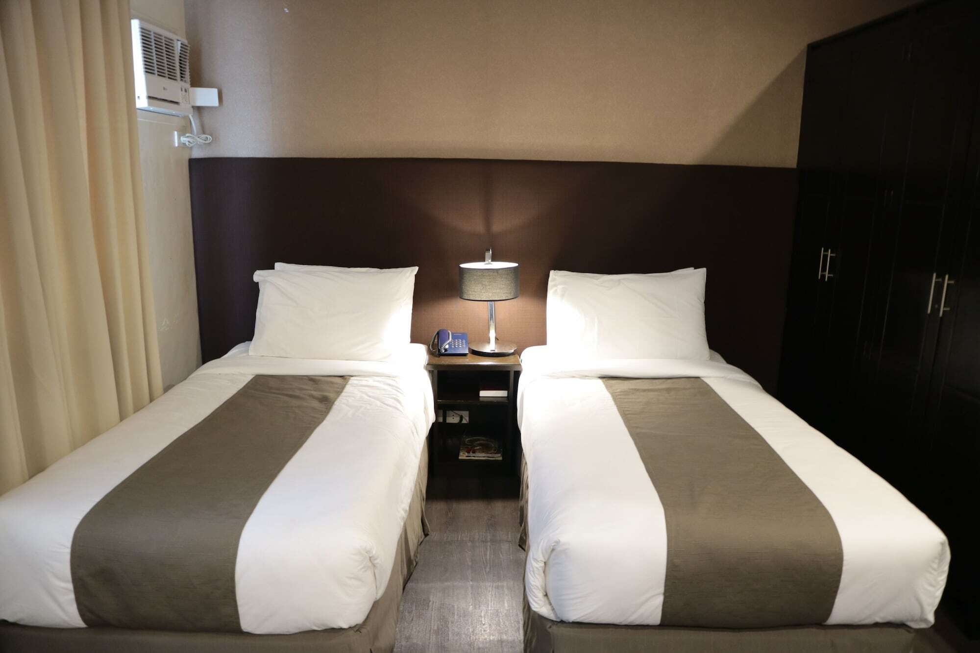 Gt Hotel Jaro Iloilo Esterno foto
